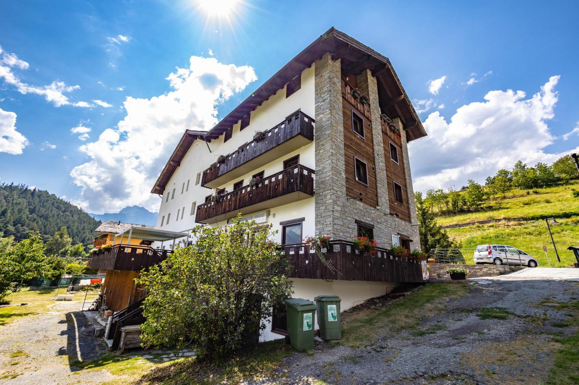 Hotel, Bar & Bistrot Saint Nicolas Gran Paradiso Luaran gambar